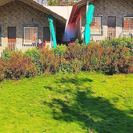 Sunshine Resort Pune Zewnętrze zdjęcie