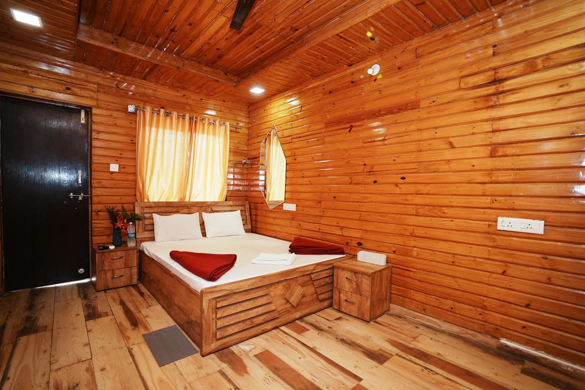 Sunshine Resort Pune Zewnętrze zdjęcie